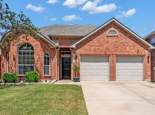 2749 Cedar Ridge Ln, Fort Worth, TX 76177
