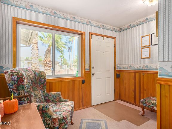 4th image of 3135 E Larkspur Dr