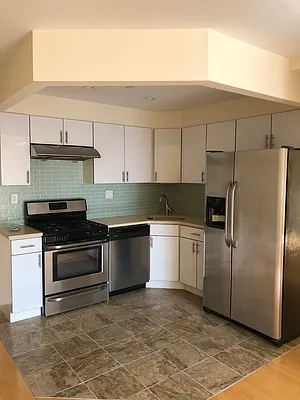 Sold by Keller Williams Realty Gold Coast | media 14