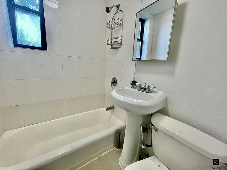 260 W 135th St #1A — Photo 11