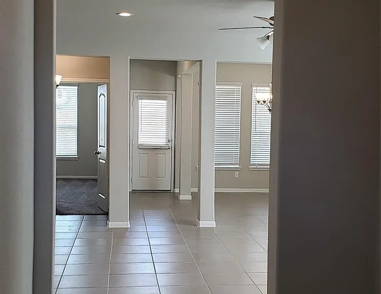 12026 Lagarda Ct — Photo 7