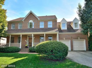 10009 Manor Pl, Fairfax, VA 22032