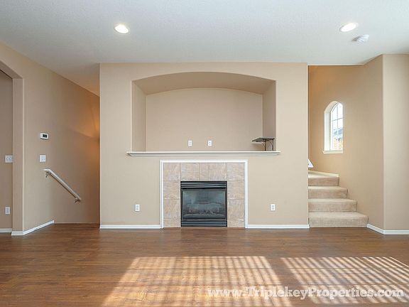 4th image of 6069 NE Alder St