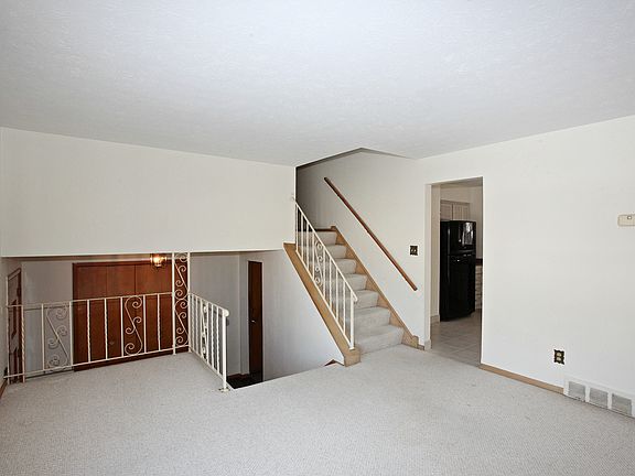 5th image of 6709 Thoreau Dr