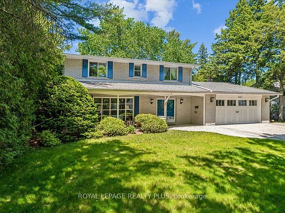 2nd image of 921 Calder Rd