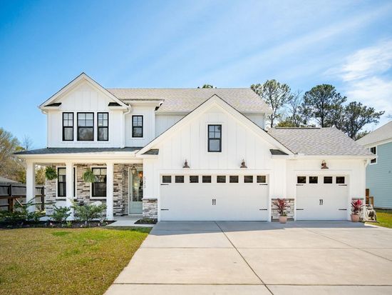 523 Coaxum Rd, Mount Pleasant, SC 29464