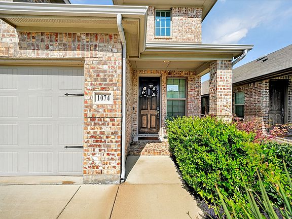 5th image of 1074 Norias Dr