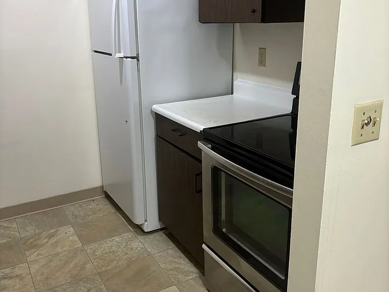 580 Knowlton St #101-204 — Photo 10