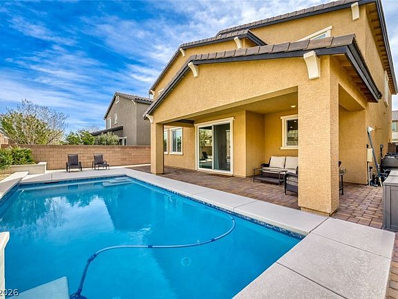 3rd image of 4054 Campriani Ave