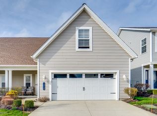 172 Larimar Dr, Willowick, OH 44095