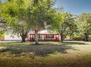 1002 Stacey Renee Ct, Arlington, TX 76002