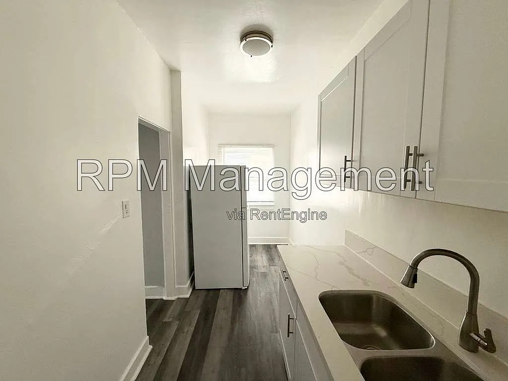 Studio, 1.0 bath, $1,425 — Photo 4