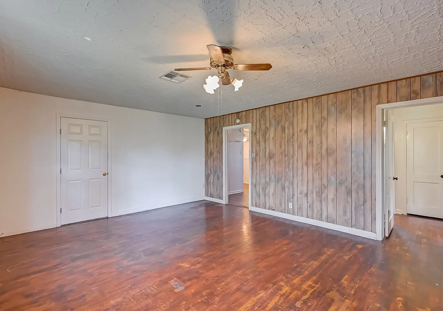 3-Bedroom, 2-Bath Home in South Houston with Easy Access to Major Highways, Medical Center & Down... — Photo 4
