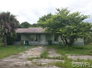 281 23rd St SW, Naples, FL 34117