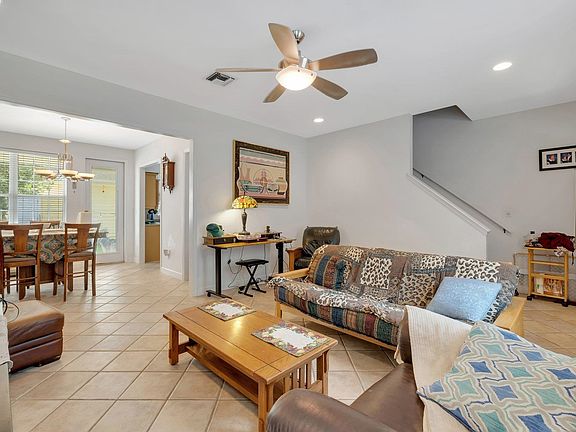 4th image of 4259 Four Oaks Blvd