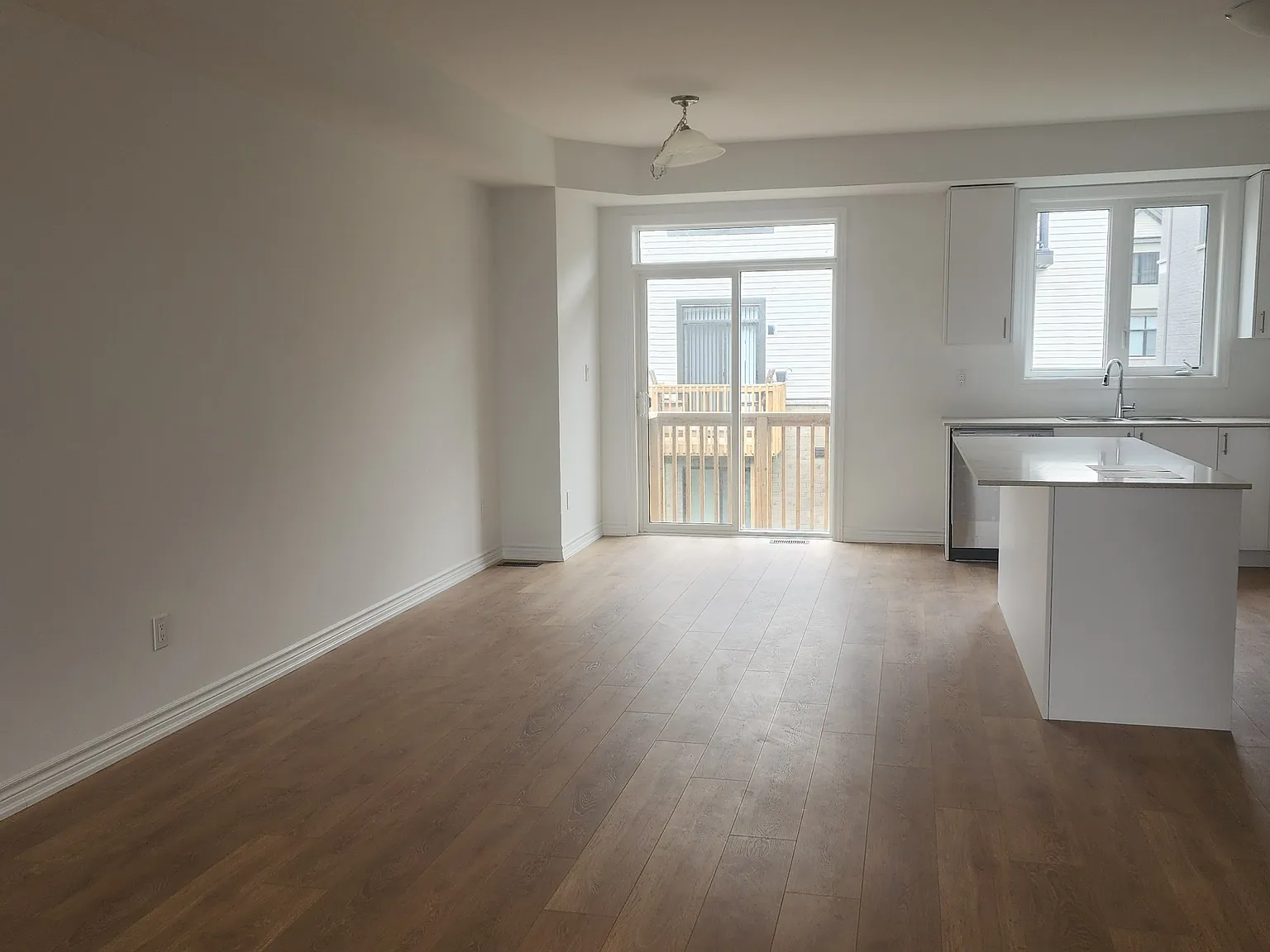 3 bed, $3,300 — Photo 3