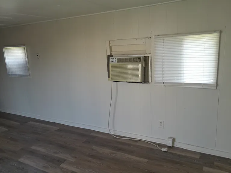 7335 Grand Prairie Hwy #3 — Photo 6