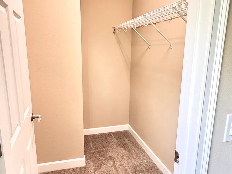 1243 Bolton Pl — Photo 22