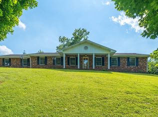 215 Shenandoah Dr, Johnson City, TN 37601