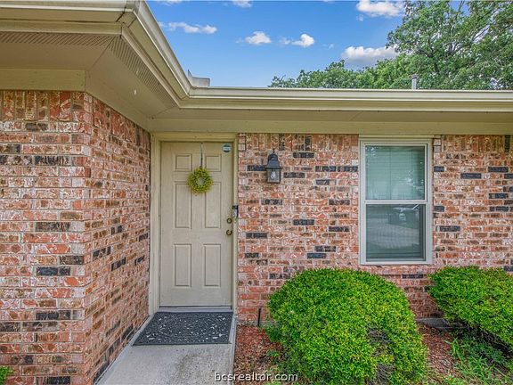 4th image of 7804 Appomattox Dr