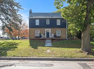 2432 13th Ave E, North Saint Paul, MN 55109