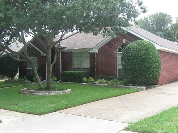 2nd image of 608 Finley St