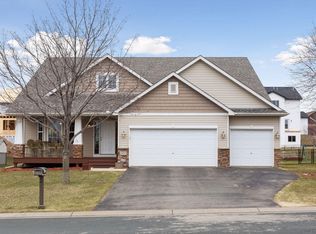 1055 Danube Ave, Shakopee, MN 55379