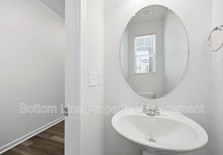 5038 Kota St — Photo 6