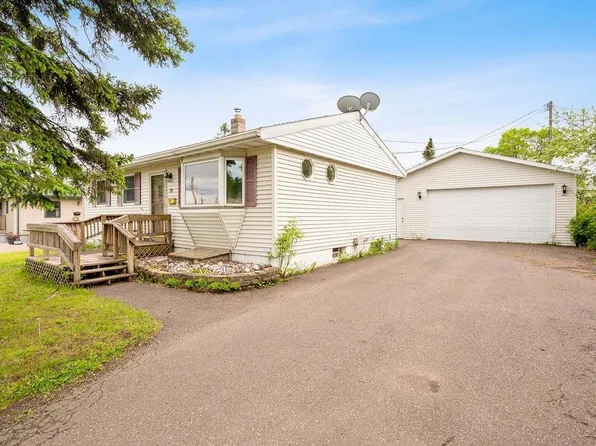 15 Edison Blvd, Silver Bay, MN 55614