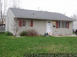 817 N Maplewood Dr, Rantoul, IL 61866