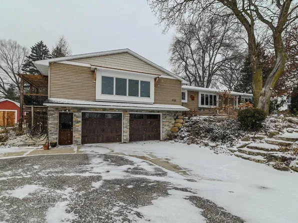 4143 Vilas Hope Road, Cottage Grove, WI 53527