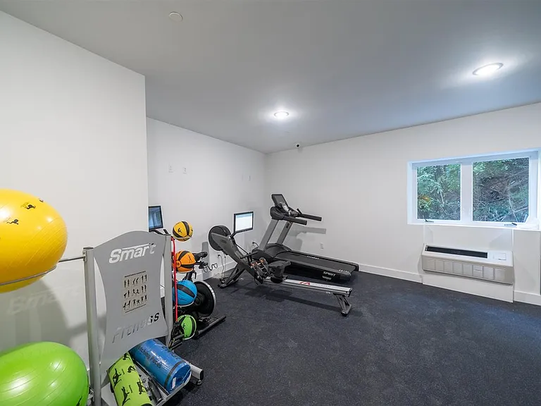 8621 River Rd #6D — Photo 24
