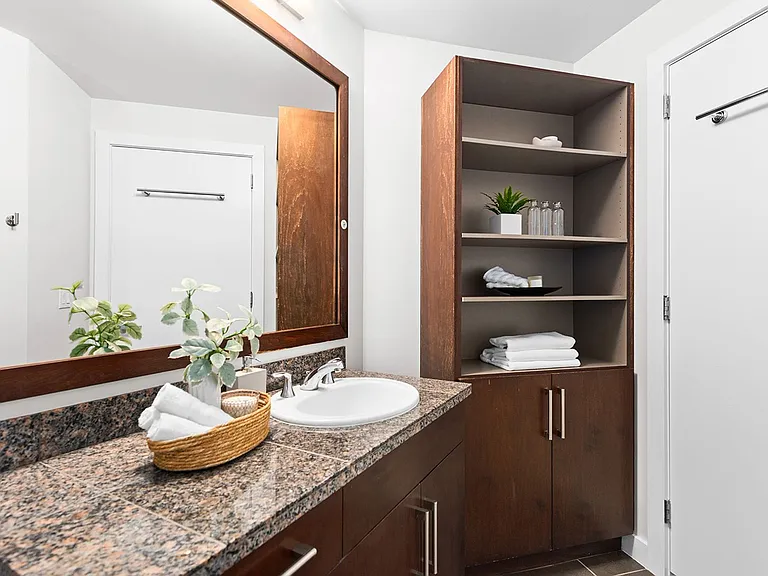 910 Lenora St #S403 — Photo 37