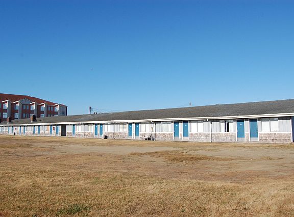 2nd image of 699 Ocean Shores Blvd SW