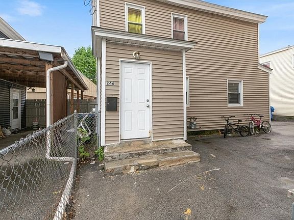 4th image of 246-254 Salem St