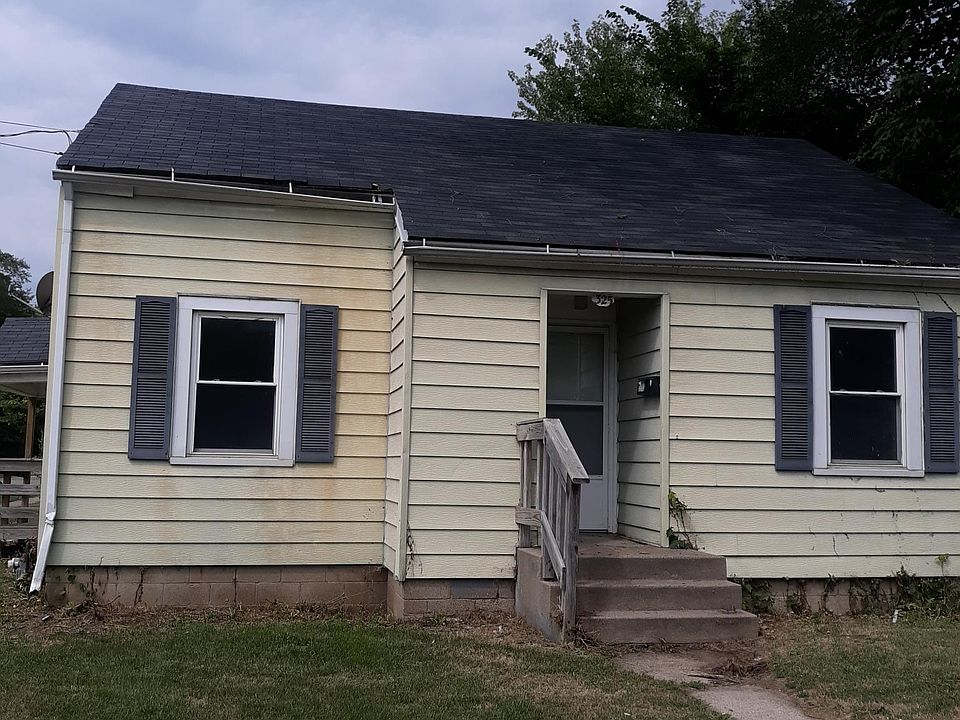 1st image of 325 Marvin St
