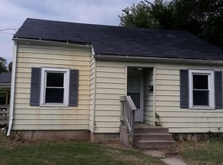 325 Marvin St, Rockford, IL 61102