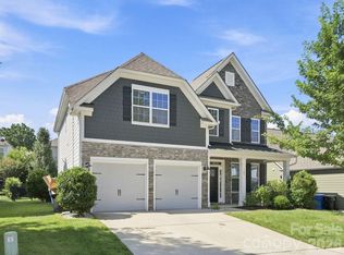 127 Tomahawk Dr, Mooresville, NC 28117