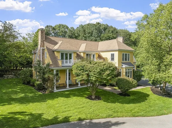 121 Concord Ave, Lexington, MA 02421