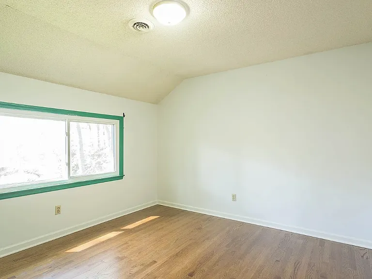 2016 Eagleton Cir — Photo 19
