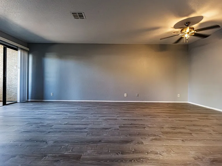 5036 S Rainbow Blvd #104 — Photo 3