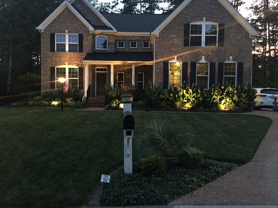 2nd image of 13350 Country Walk Cir