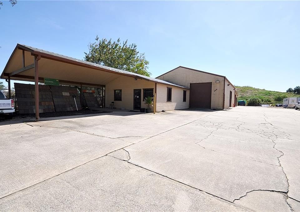 1st image of 946 Shadick Dr