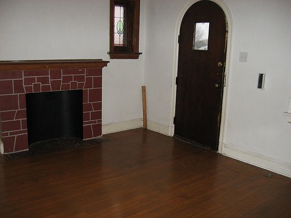 3rd image of 9007 Philo Ave