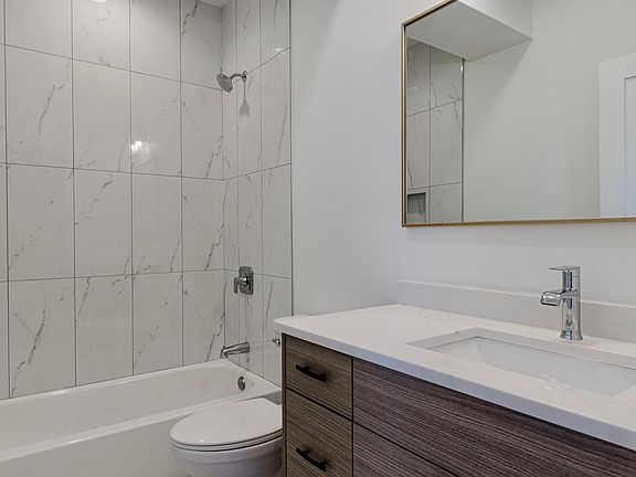 5th image of 4253 N Wolcott Ave