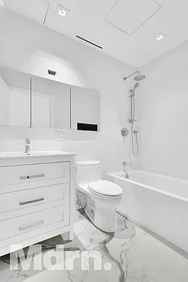 Rented by Mdrn Residential | media 5