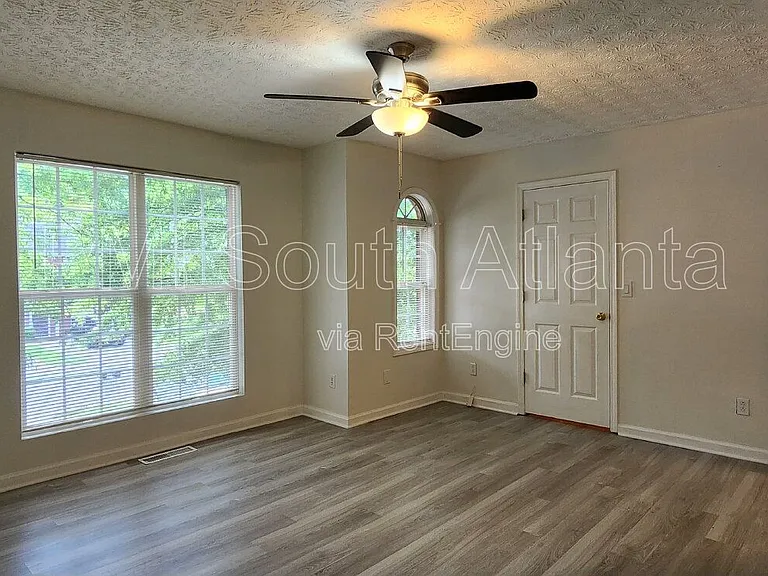 3021 Waldrop Cir — Photo 28