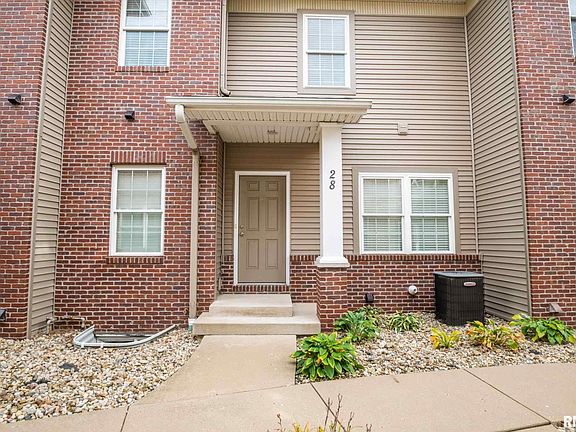 4th image of 11217 Oakwood Dr