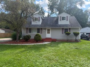 2018 Luwanna Dr, Lansing, MI 48910