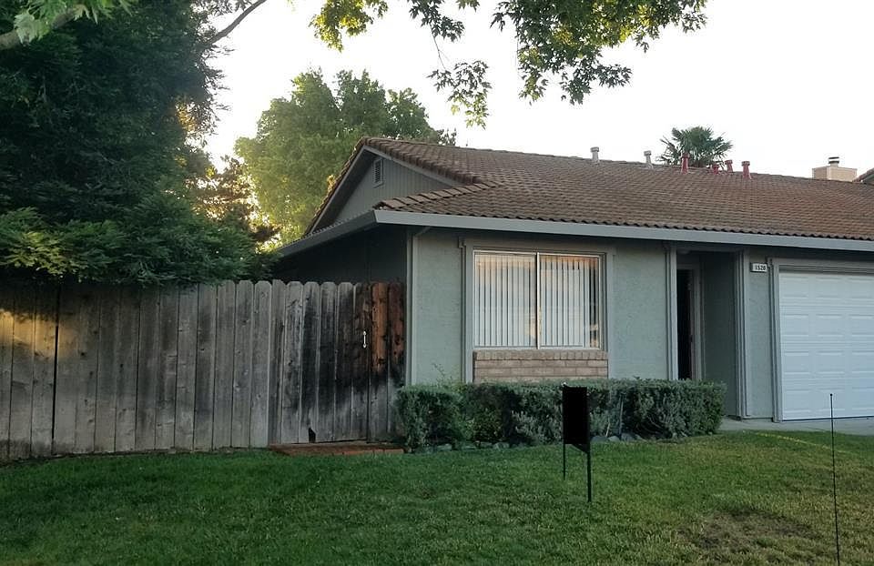 1st image of 1520 Mission Dr